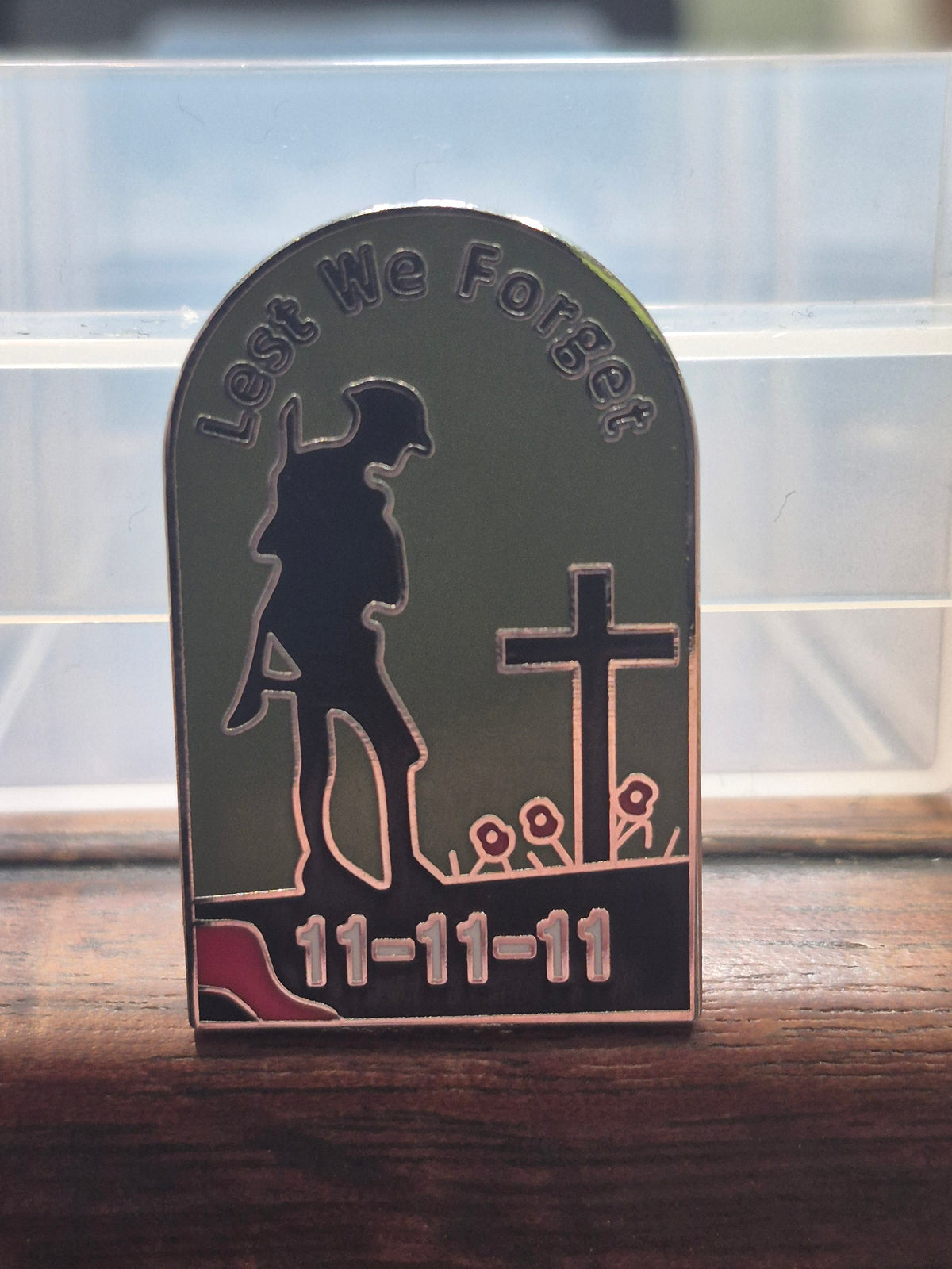 Lapel badge, Lest We Forget 11-11-11