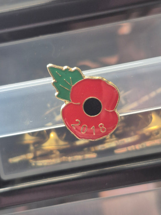 Poppy lapel badge 2018