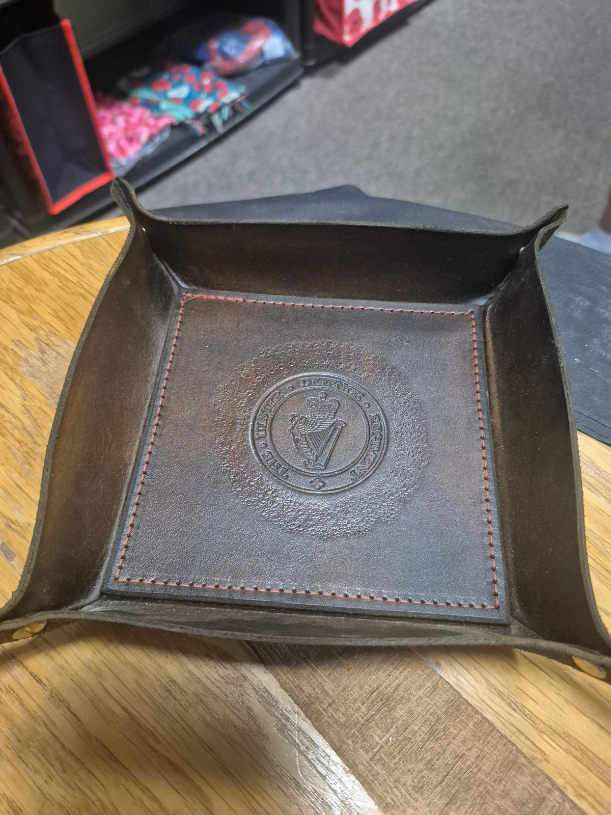 Leather Trinket Tray, The Ulster Defence Regiment Cap Badge