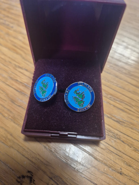 Cufflink, Falkland Island Veteran