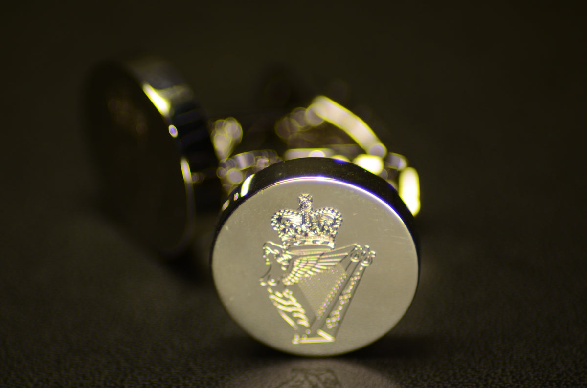 Cufflink, silver with Queen's Crest Cap Badge, The Royal Irish Regiment