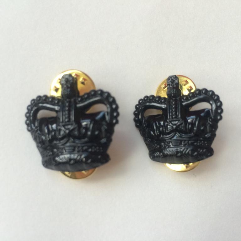 Royal Irish - Pair of Crowns